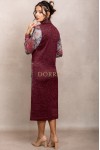 Rochie midi Galia din tricot visiniu cu imprimeu floral, maneca lunga si buzunare